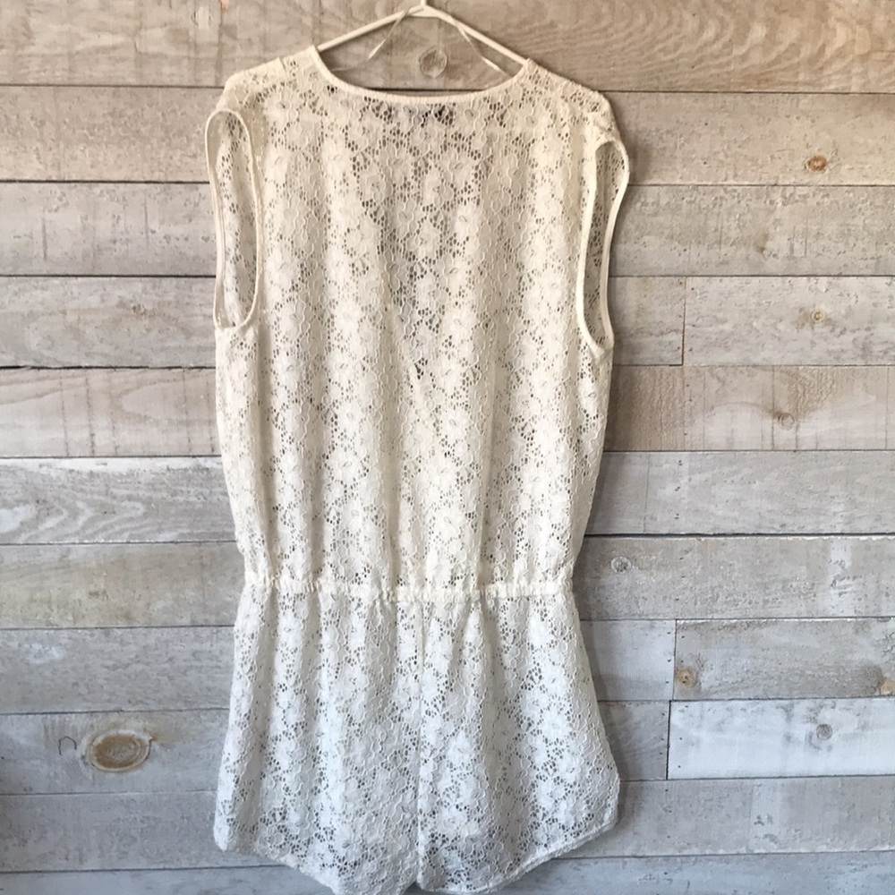 Atmosphere lace romper/beach cover up - Picture 2 of 7